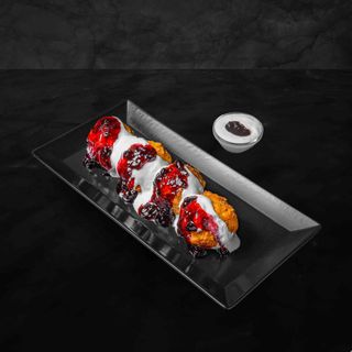 Papanasi cu smantana si afine