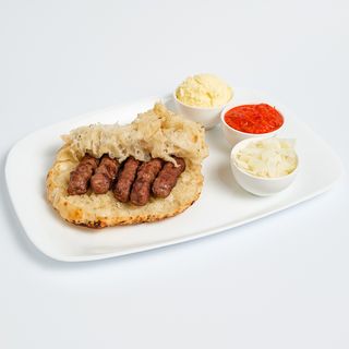 Mali ćevapi u somunu