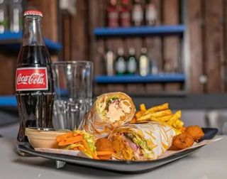 Mezza Falafel Shawarma Combo