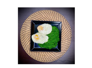 Spanac cu oua ochiuri