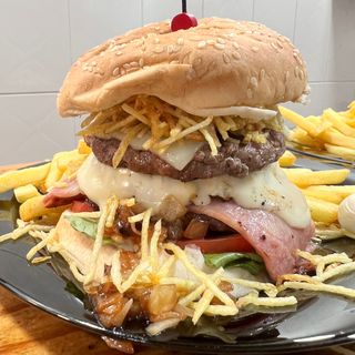 Hamburguesa El Típico