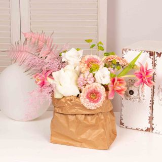 Aranjament colorat pentru vecina