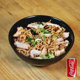 Yakisoba Chikin + refresco lata 330ml