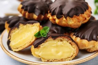 profiteroles