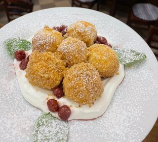 Гомбовці творожні