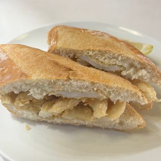 Bocadillo De Calamares