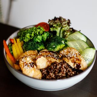 Боул з куркою