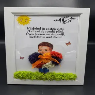 Tablou cu licheni Invatatorii sunt divini baietel -15x20