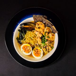 Рамен с Морепродуктами