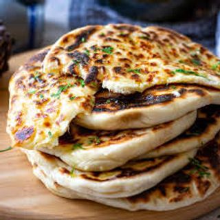 Cheese naan