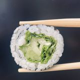 117a Futomaki vegetaliano