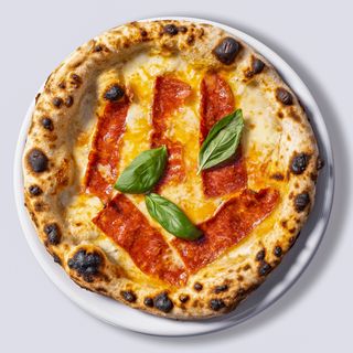 Pizza Formaggiosa com Salami Picante