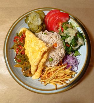 Omlete bowl (vegeterian)