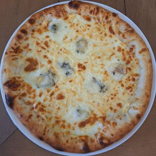 Pizza Quattro formagi 520g