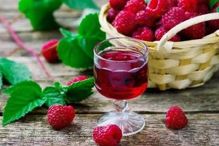 Ах Нуар 9,0 - 13,0 % Червоне Напівсолодке (1л)