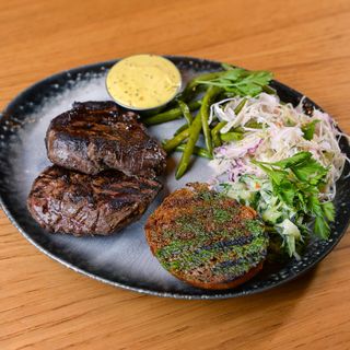 Медальйони з телятини (300г)