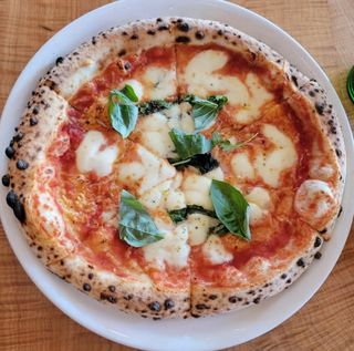 Pizza Margherita