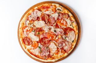 Піца чотири м'яса (30см/450г)