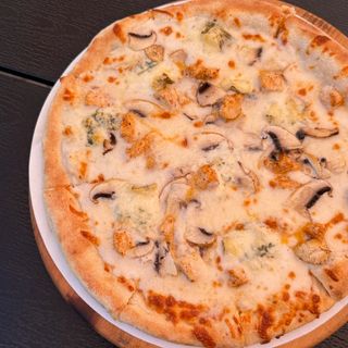 Піца Барселона (450 г)