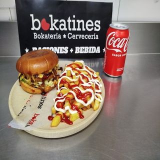 1 Hamburguesa +1  Patatas a elegir + 1 Bebida