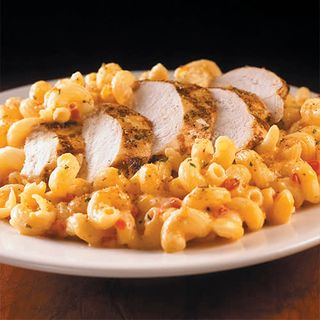 TWISTED MAC, CHICKEN & CHEESE