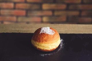 Krofna sa marmeladom