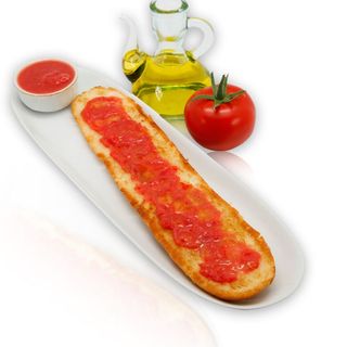 Tostada con aciete ,tomate 