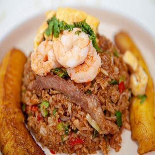 Arroz chaulafan de pollo