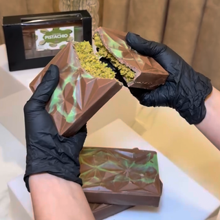 Tableta de Dubai de pistacho grande