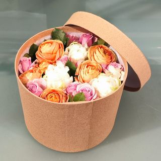 Ally: box floreale in taglia media