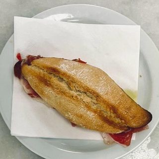 MONTADO DE  PALETA IBERICA