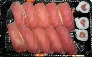 A16. Sushi maguro