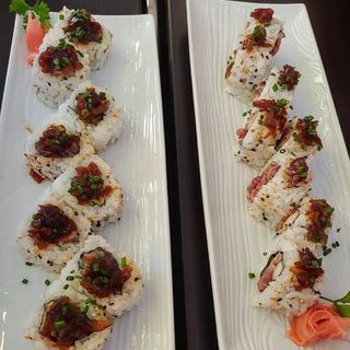 Uramaki De Atún Picante