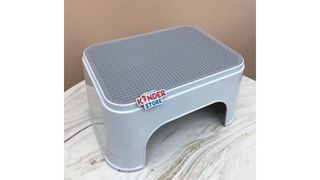 Табурет-подставка