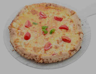 Пица Маргарита (600г.)