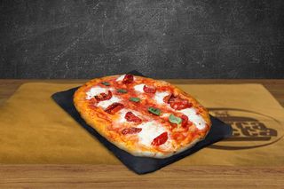 Pinsa superbufalotta