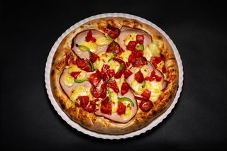 Pizza Tiganeasca Mica 390 Gr.