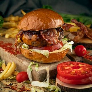 PIPES Signature Burger + garnish