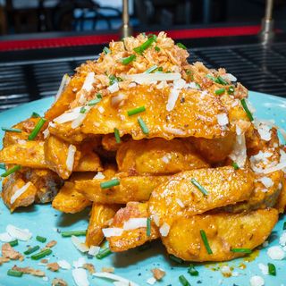 Patatas Salteadas Con Salsa Especial