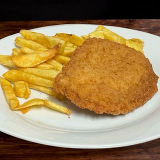 Librito de lomo con patatas fritas