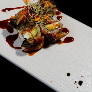 Anguila uramaki (8 pzas.)