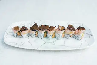Salmon Truffle Premium Roll