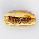 Сандвич с кюфтета и сос (240г)