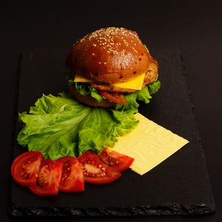 Чізбургер  (400г)