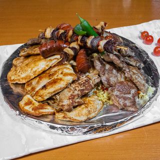 Mix Grill Toskana - platou 4 persoane