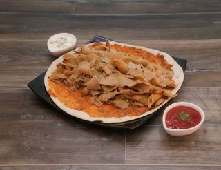 Lahmacun sólo carne Y salsa