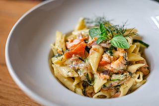 Makaron Penne Salmone