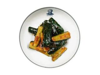 Биті огірки в пікантному соусі М (110g)