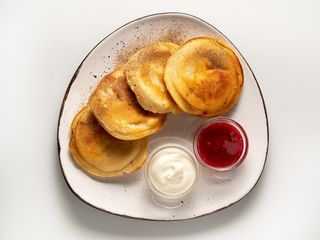 Оладки з яблуками