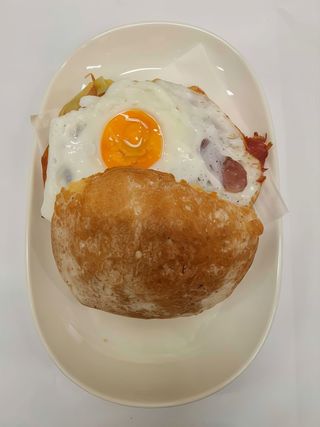 Bocadillo Manda Huevos